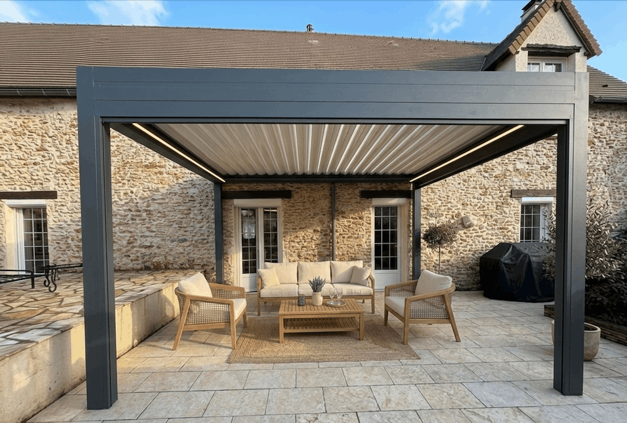 Pergola Bioclimatique Adossée